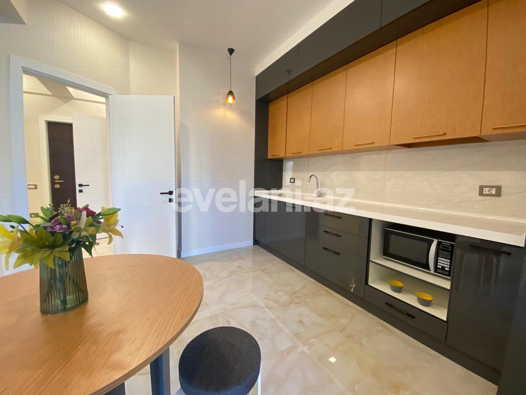 Продаётся, новостройка, 2-комнаты, 86 m², Баку, Ясамальский r, Элмляр Академиясы m.