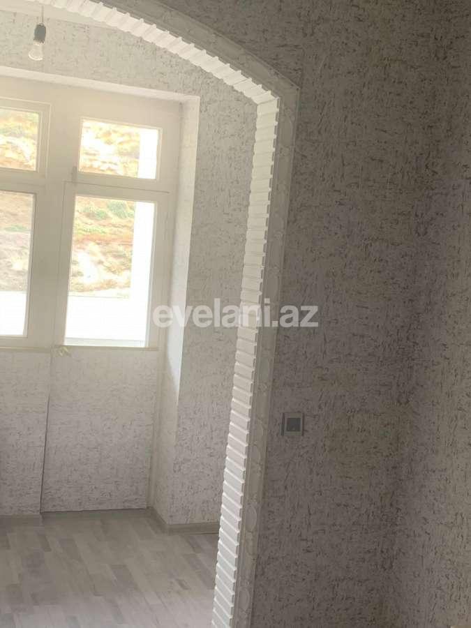 Satılır, köhnə tikili, 4 otaqlı, 100 m², Bakı, Xətai r, Həzi Aslanov q, Həzi Aslanov m.