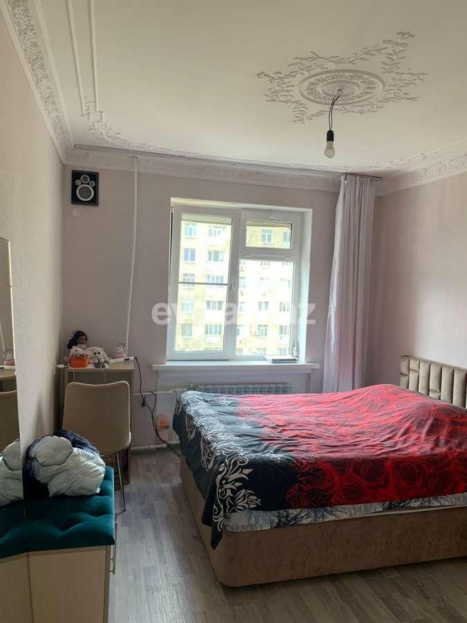 Satılır, köhnə tikili, 4 otaqlı, 100 m², Bakı, Xətai r, Həzi Aslanov q, Həzi Aslanov m.
