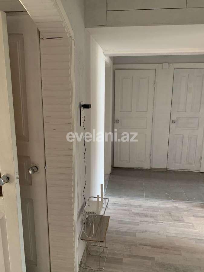 Satılır, köhnə tikili, 4 otaqlı, 100 m², Bakı, Xətai r, Həzi Aslanov q, Həzi Aslanov m.