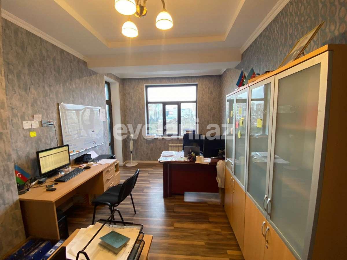 Kirayə verilir, yeni tikili, 3 otaqlı, 100 m², Bakı, Nərimanov r.
