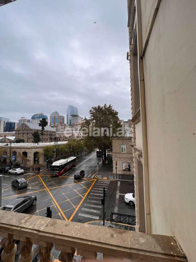 Sale, old building, 3 room, 85 m², Baku, Nasimi r, 28 may m.