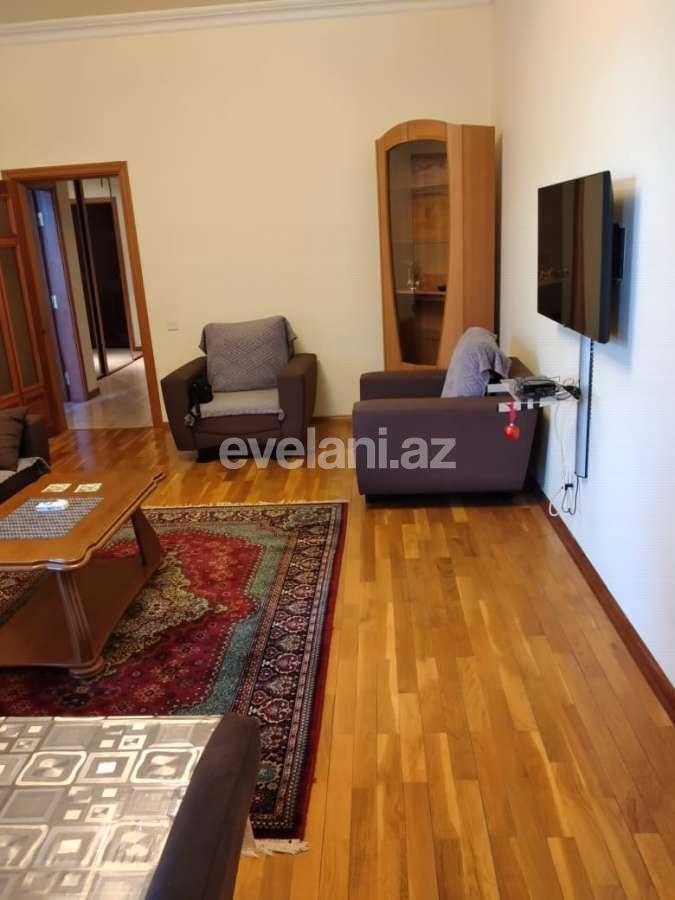 Rent, old building, 2 room, 65 m², Baku, Yasamal r, Nizami m.