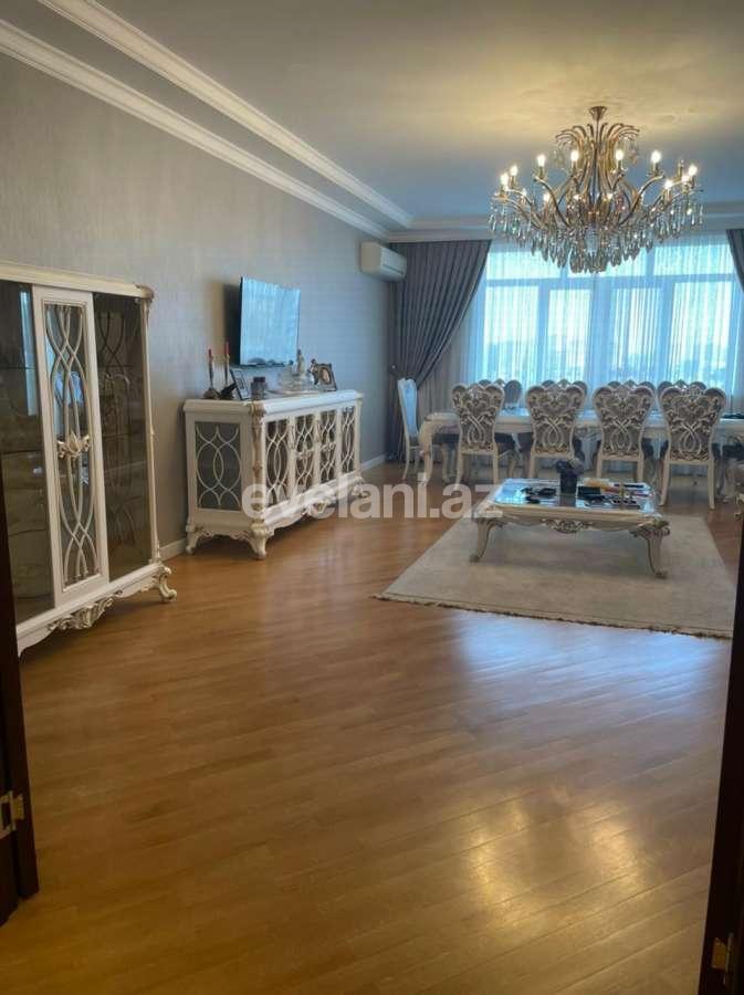 Satılır, yeni tikili, 3 otaqlı, 200 m², Bakı, Nəsimi r, 1-ci mikrorayon q, Memar Əcəmi m.