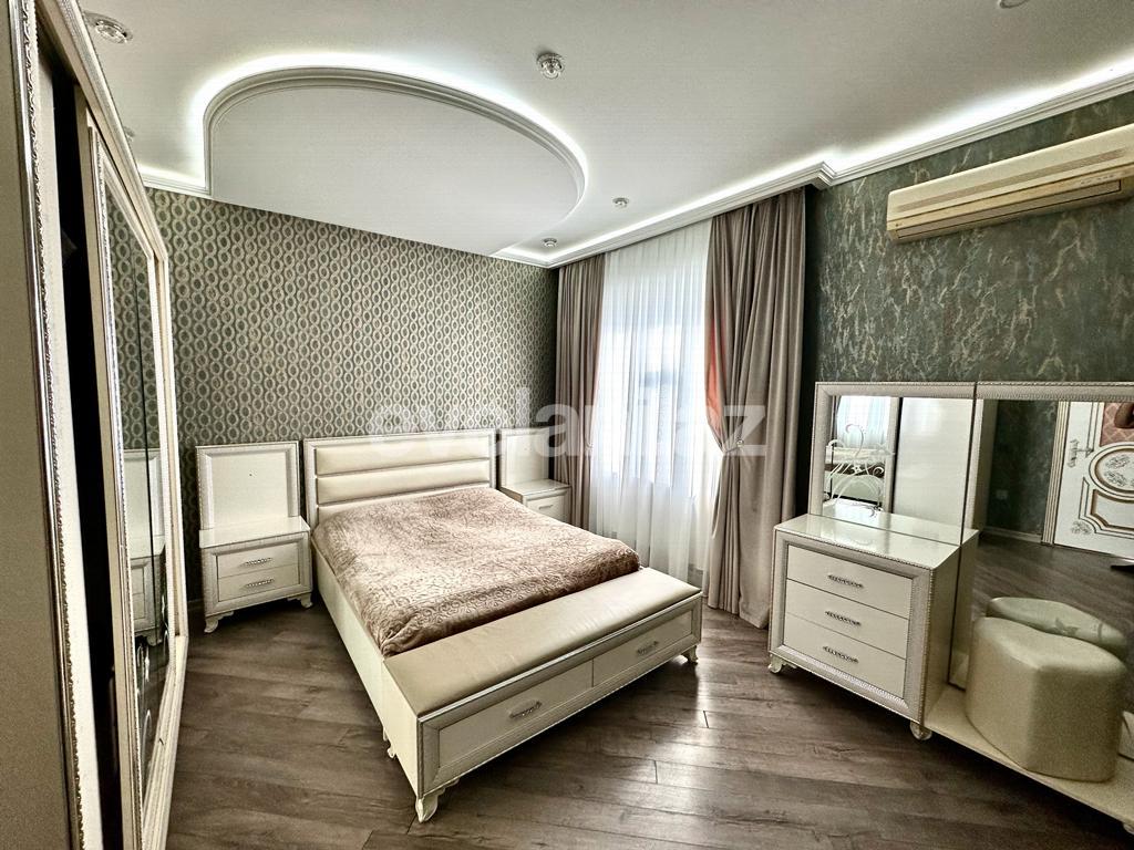 Satılır, həyət evi / bağ, 7 otaqlı, 350 m², Bakı, Xətai r, Həzi Aslanov q.