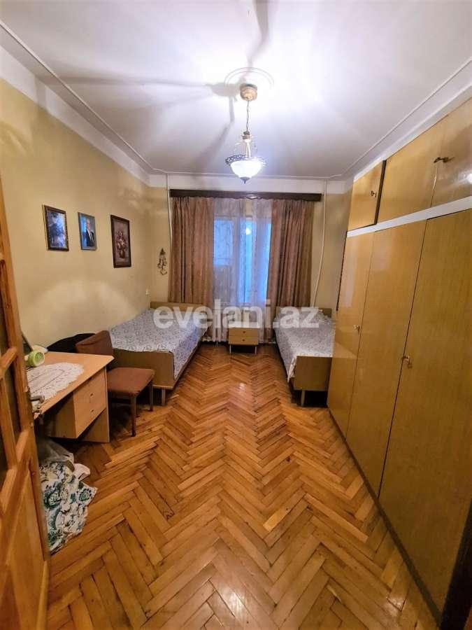 Satılır, köhnə tikili, 3 otaqlı, 80 m², Bakı, Nərimanov r, Montin q, Nəriman Nərimanov m.