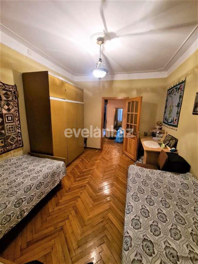 Satılır, köhnə tikili, 3 otaqlı, 80 m², Bakı, Nərimanov r, Montin q, Nəriman Nərimanov m.