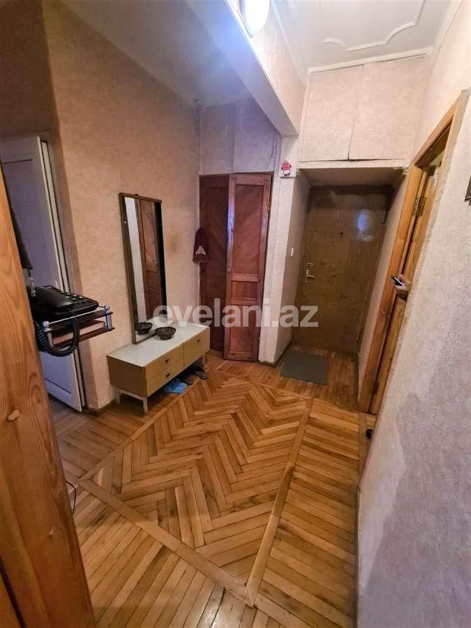 Satılır, köhnə tikili, 3 otaqlı, 80 m², Bakı, Nərimanov r, Montin q, Nəriman Nərimanov m.