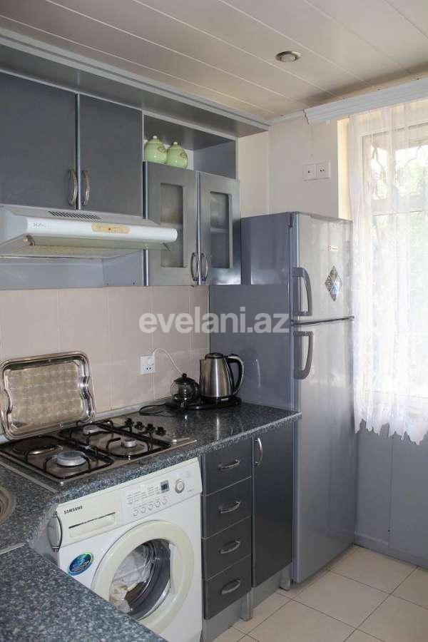 Rent, old building, 2 room, 78 m², Baku, Sabail r, 28 may m.