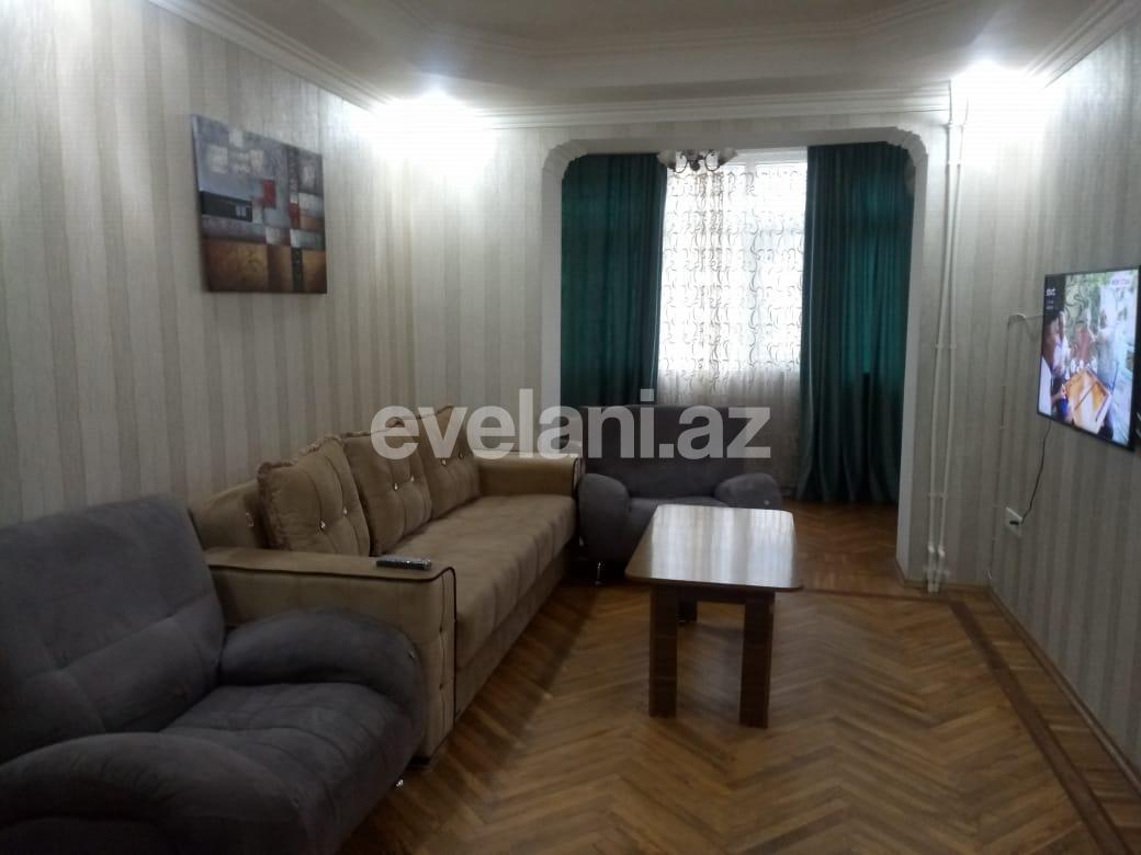 Rent, old building, 2 room, 78 m², Baku, Sabail r, 28 may m.