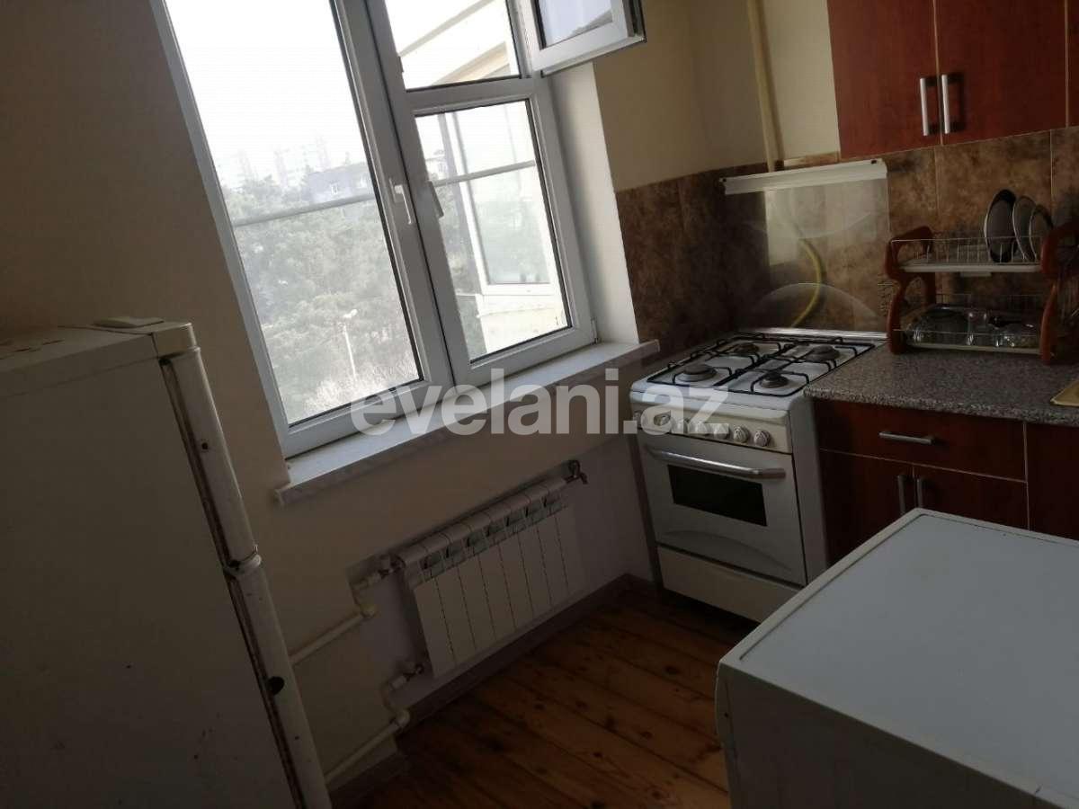 Rent, old building, 1 room, 35 m², Baku, Nizami r, Gara Garayev m.