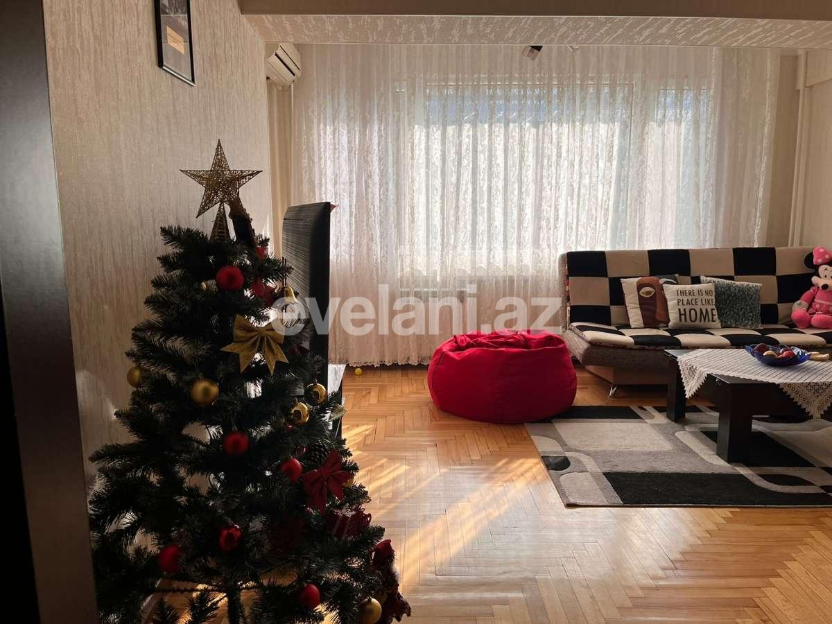 Satılır, köhnə tikili, 2 otaqlı, 70 m², Bakı, Nəsimi r.
