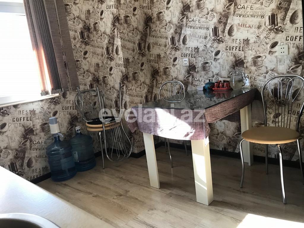 Satılır, köhnə tikili, 2 otaqlı, 70 m², Bakı, Nəsimi r.