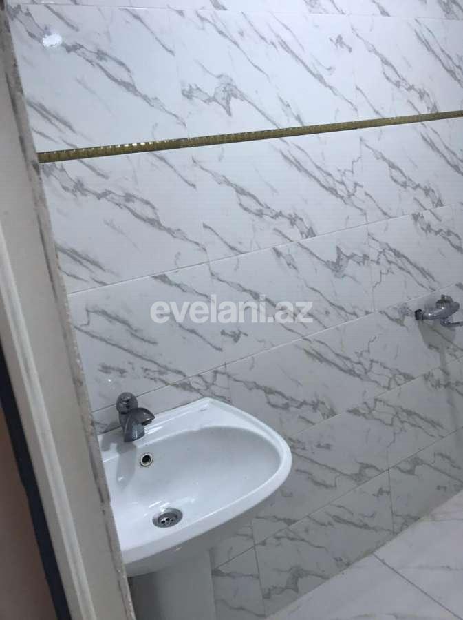 Satılır, köhnə tikili, 2 otaqlı, 34.99 m², Bakı, Binəqədi r, 7-ci mikrorayon q, Dərnəgül m.