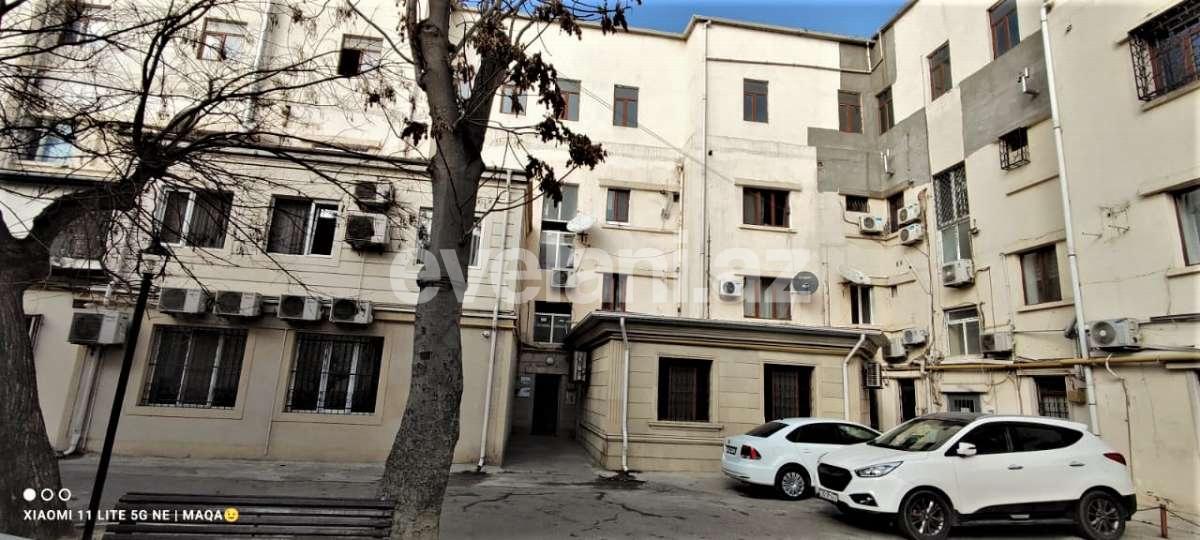 Kirayə verilir, köhnə tikili, 2 otaqlı, 65 m², Bakı, Nəsimi r.