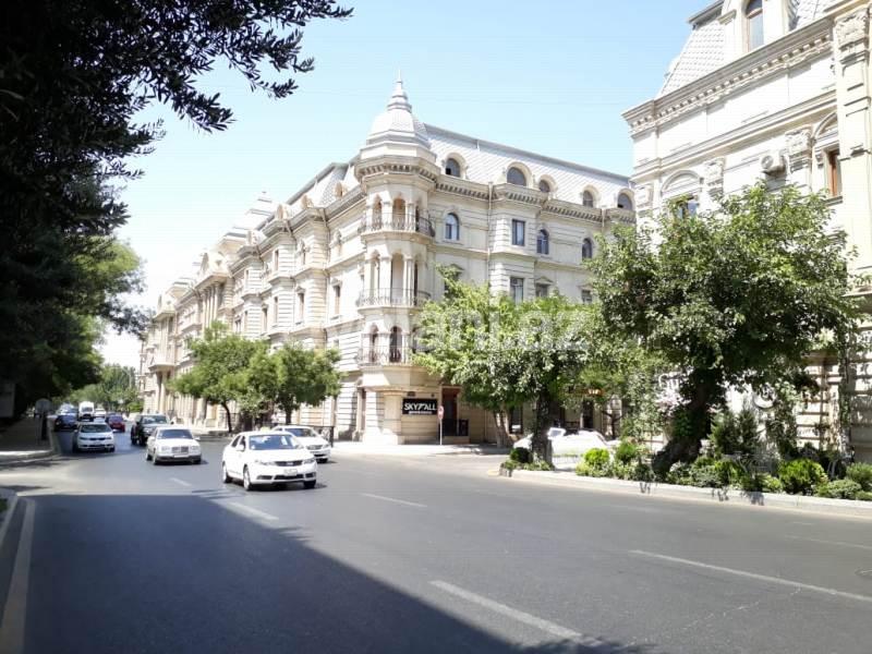 Kirayə verilir, köhnə tikili, 2 otaqlı, 65 m², Bakı, Nəsimi r.