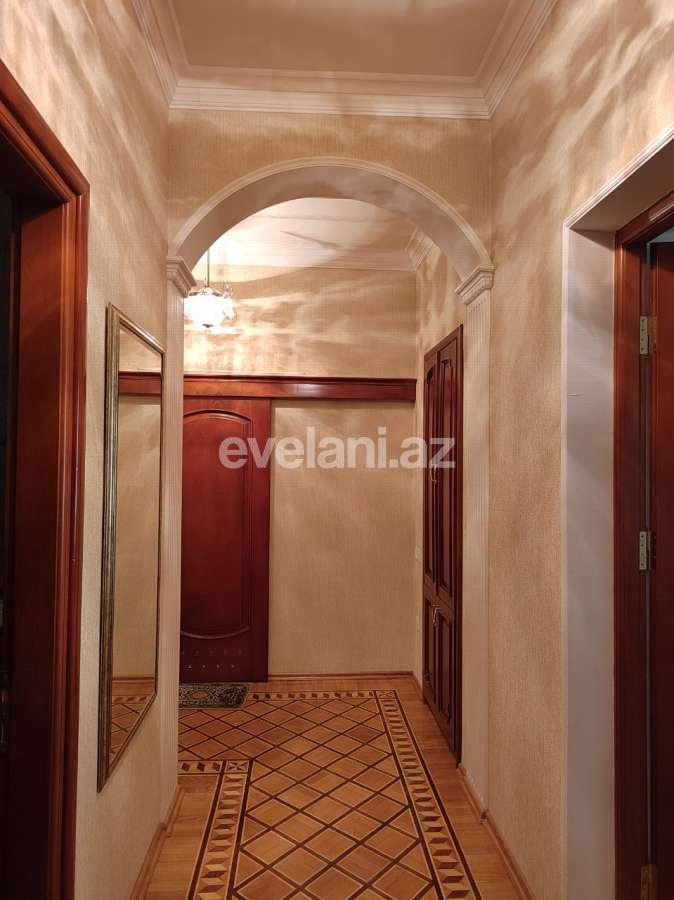 Satılır, köhnə tikili, 5 otaqlı, 145 m², Bakı, Yasamal r, Nizami m.