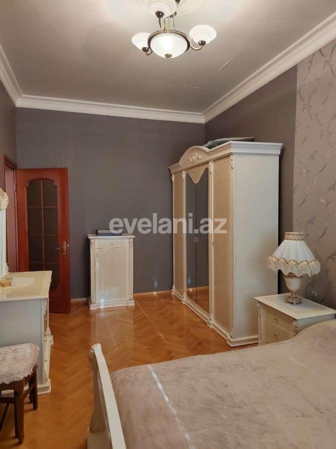 Satılır, köhnə tikili, 5 otaqlı, 145 m², Bakı, Yasamal r, Nizami m.