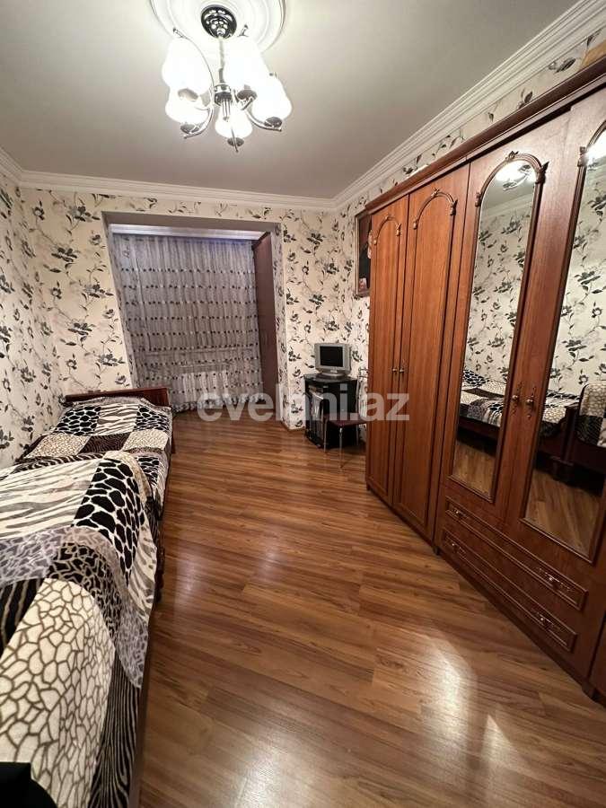 Satılır, köhnə tikili, 4 otaqlı, 110 m², Bakı, Nizami r.