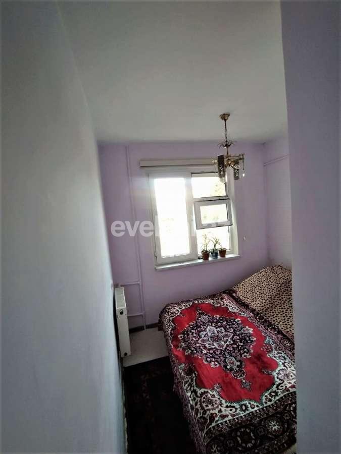 Sale, old building, 3 room, 55 m², Baku, Nizami r, Neftchilar m.