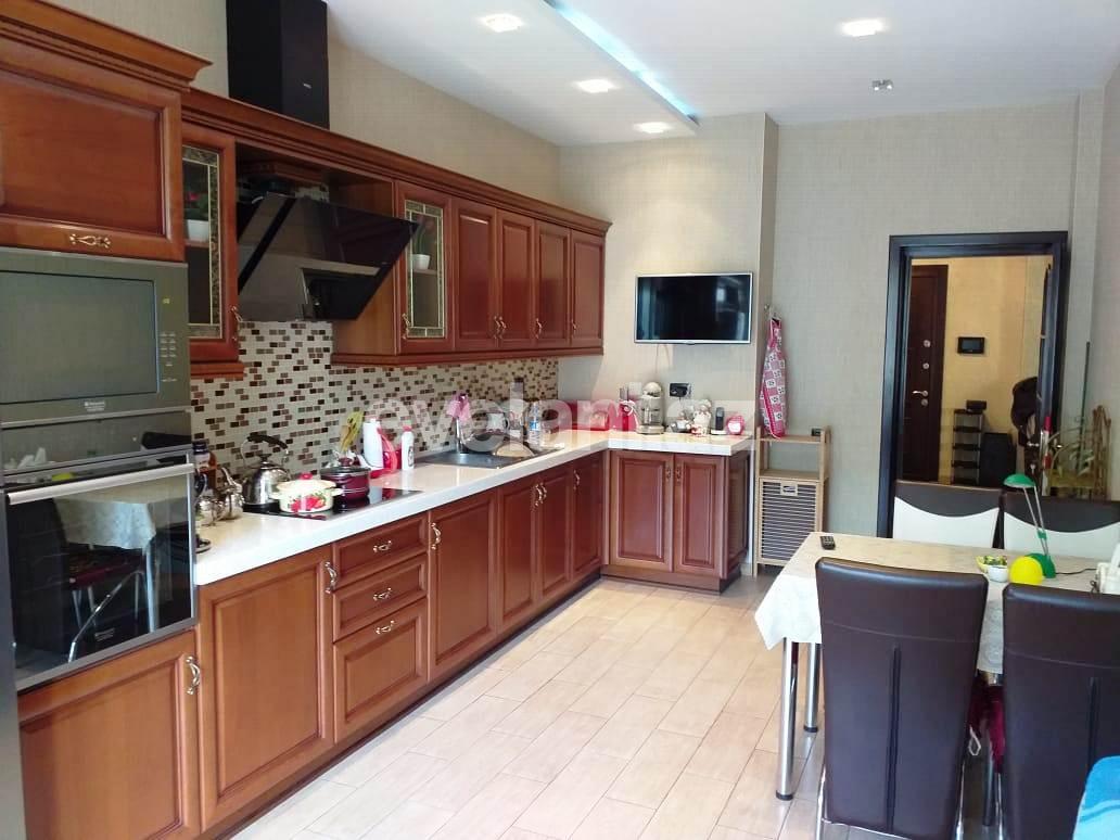 Satılır, yeni tikili, 4 otaqlı, 250 m², Bakı, Nəsimi r, 28 may m.