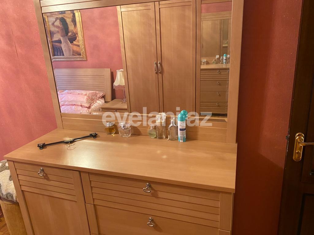 Satılır, köhnə tikili, 2 otaqlı, 50 m², Bakı, Binəqədi r, 7-ci mikrorayon q, Dərnəgül m.