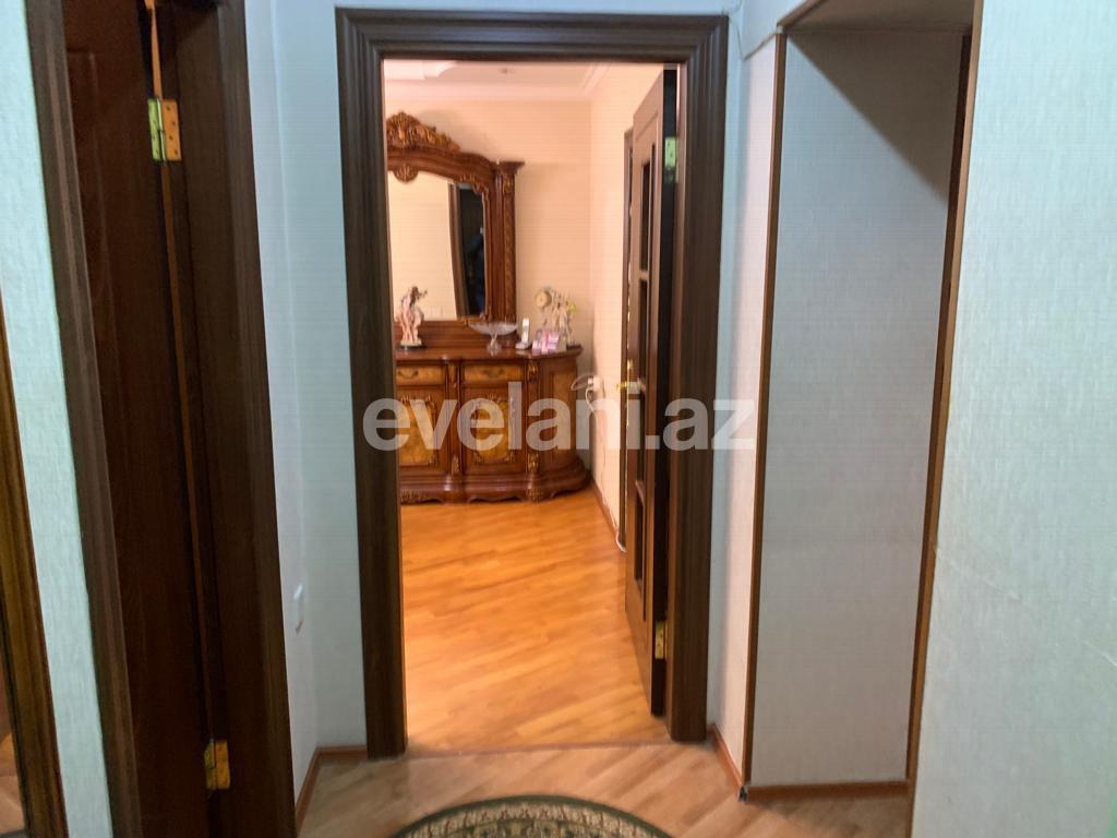 Продаётся, вторичка, 3-комнаты, 82 m², Баку, Бинагадинский r, 8-й микрорайон p, Азадлыг проспекти m.