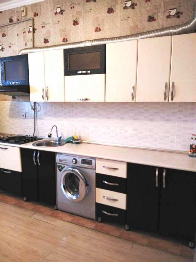 Сдаётся, вторичка, 4-комнаты, 146 m², Баку, Ясамальский r, Элмляр Академиясы m.