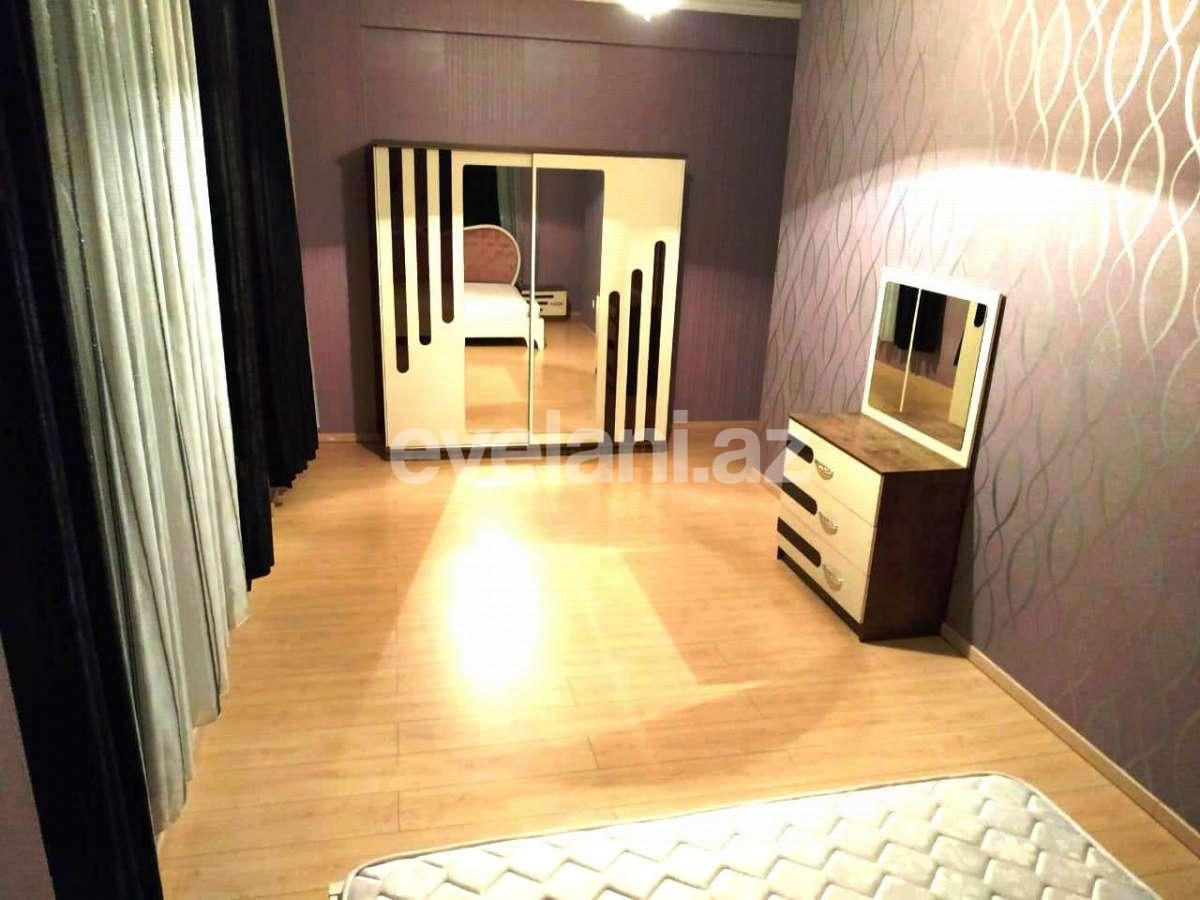 Сдаётся, вторичка, 4-комнаты, 146 m², Баку, Ясамальский r, Элмляр Академиясы m.