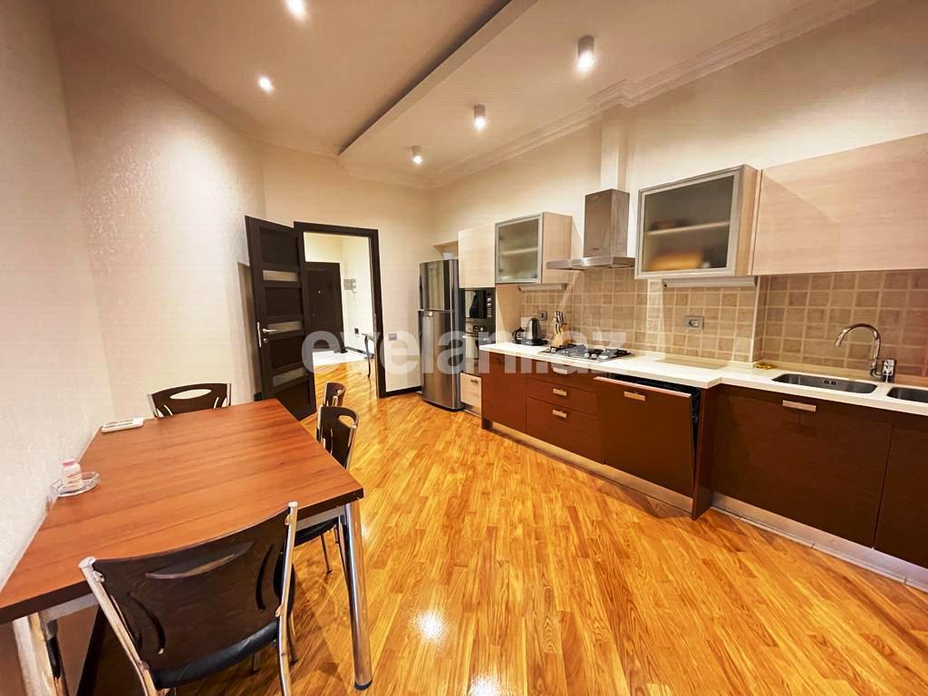 Kirayə verilir, yeni tikili, 4 otaqlı, 200 m², Bakı, Nəsimi r, 28 may m.