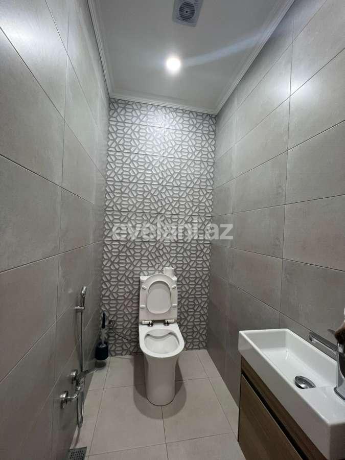 Satılır, yeni tikili, 4 otaqlı, 132 m², Bakı, Nizami r.
