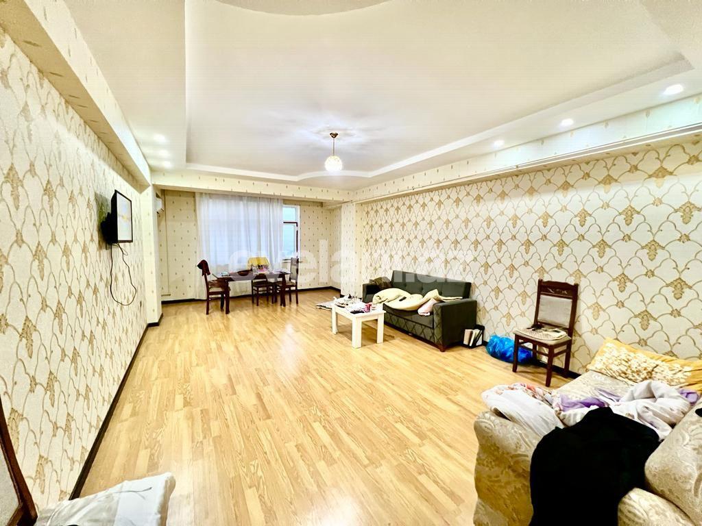 Satılır, yeni tikili, 2 otaqlı, 89 m², Bakı, Nizami r.