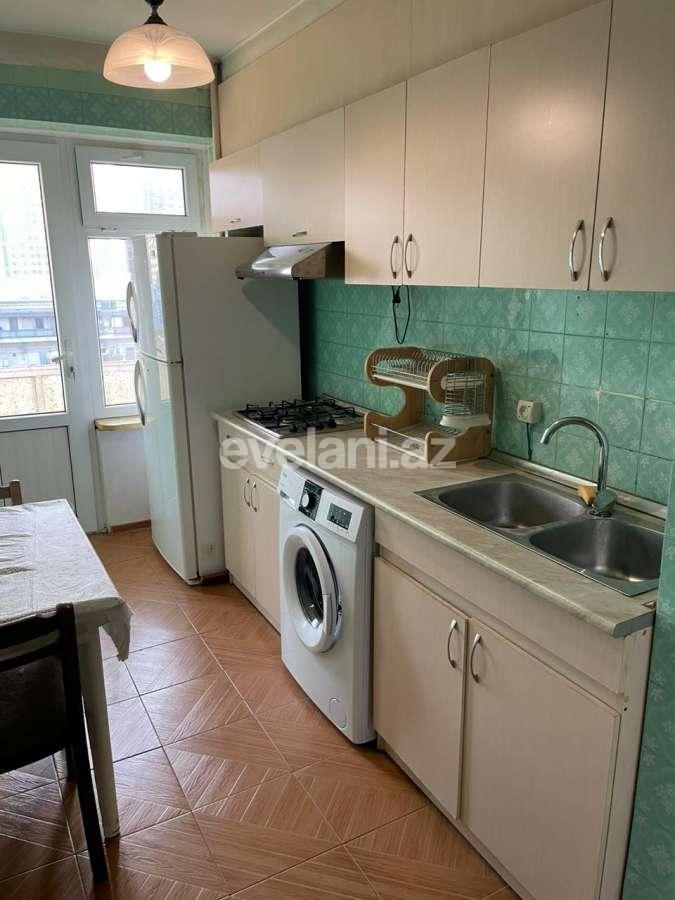 Rent, old building, 3 room, 95 m², Baku, Nasimi r, 28 may m.