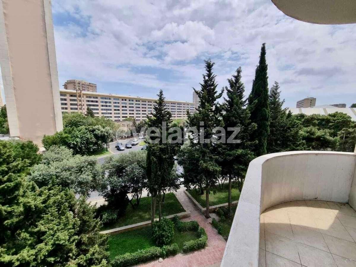 Sale, new building, 4 room, 204 m², Baku, Binagadi r.
