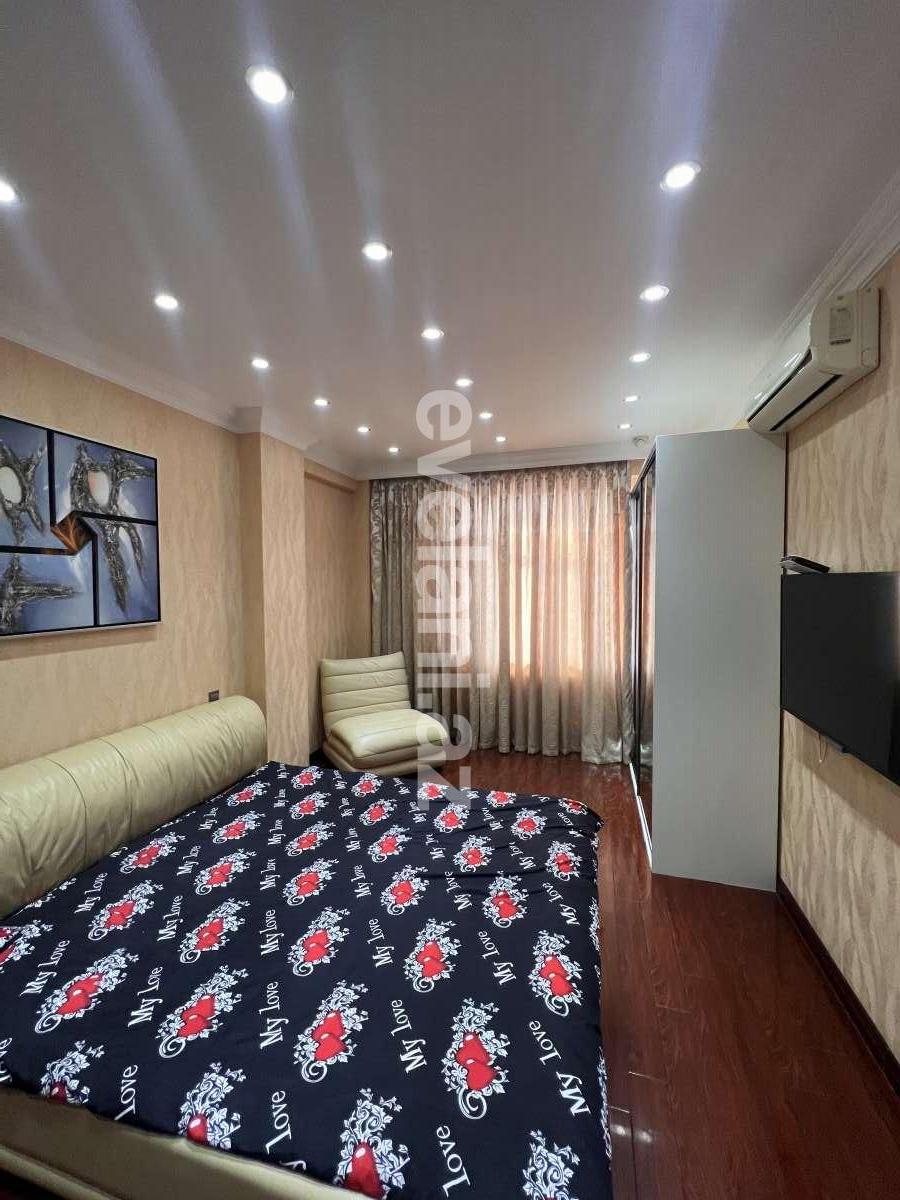 Сдаётся, новостройка, 3-комнаты, 141 m², Баку, Насиминский r, 28 мая m.