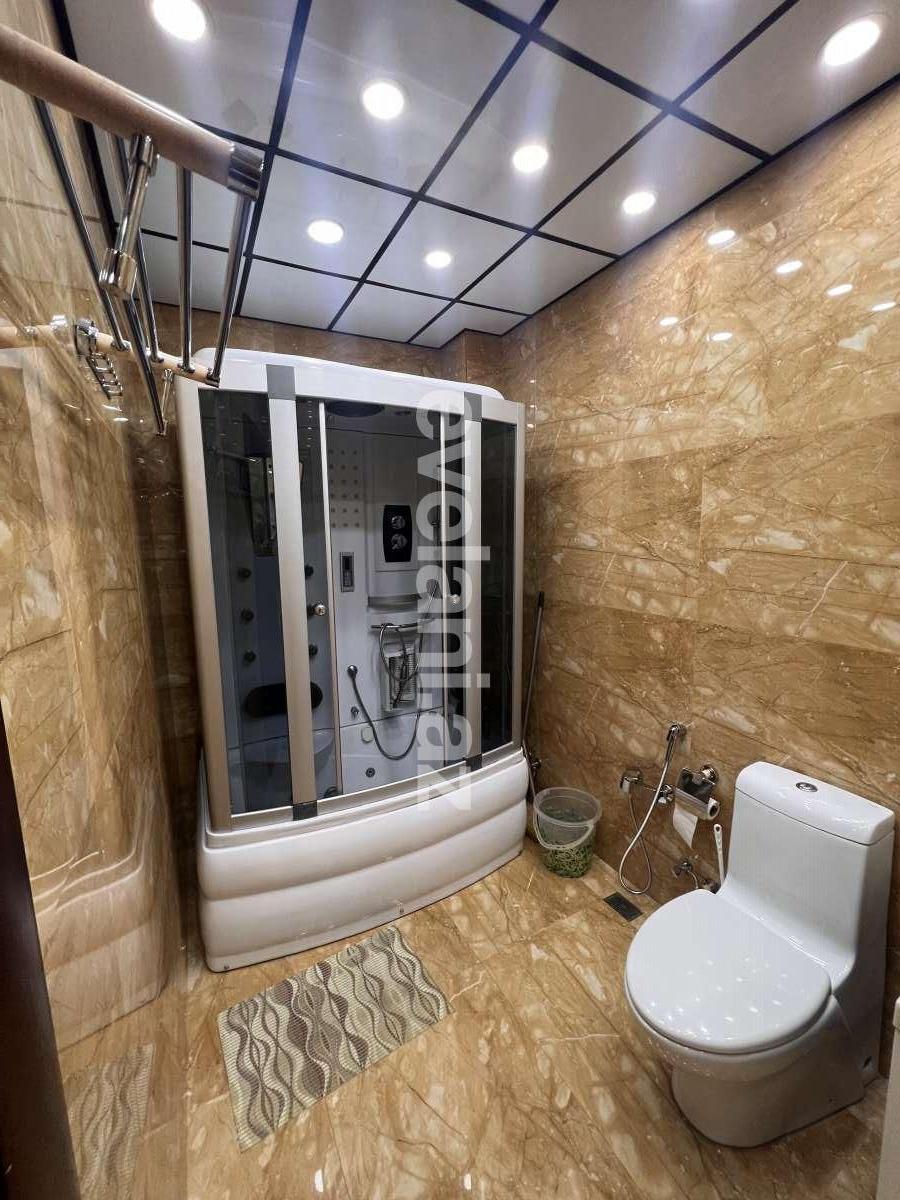 Сдаётся, новостройка, 3-комнаты, 141 m², Баку, Насиминский r, 28 мая m.