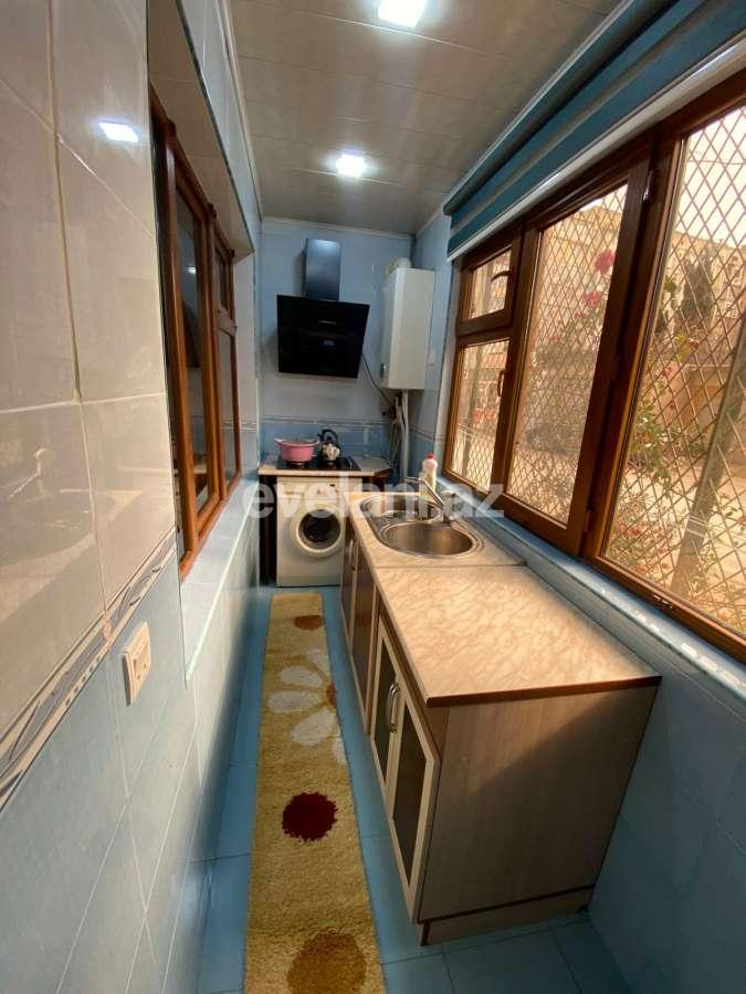 Rent, old building, 3 room, 70 m², Baku, Yasamal r, Yasamal d, Elmlar Akademiyası m.