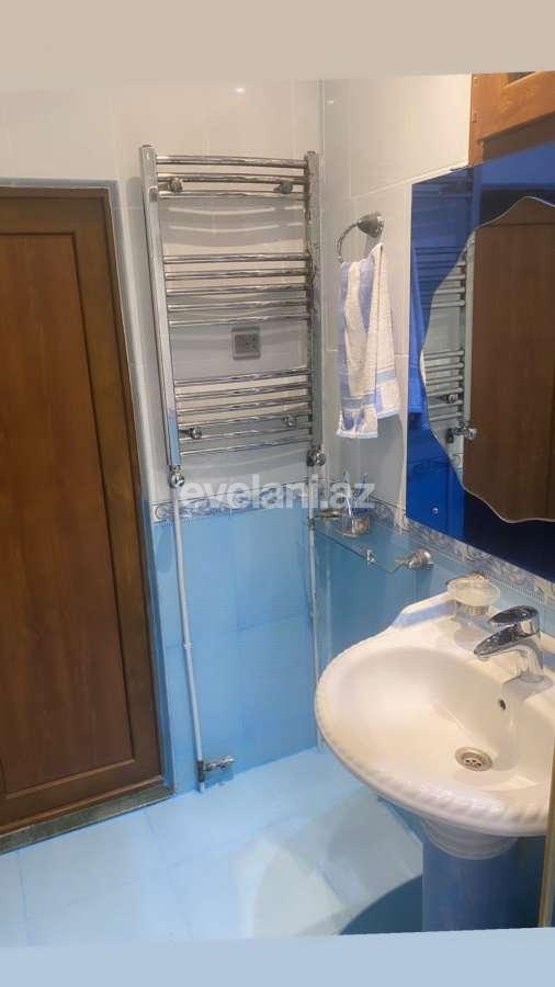 Rent, old building, 3 room, 70 m², Baku, Yasamal r, Yasamal d, Elmlar Akademiyası m.