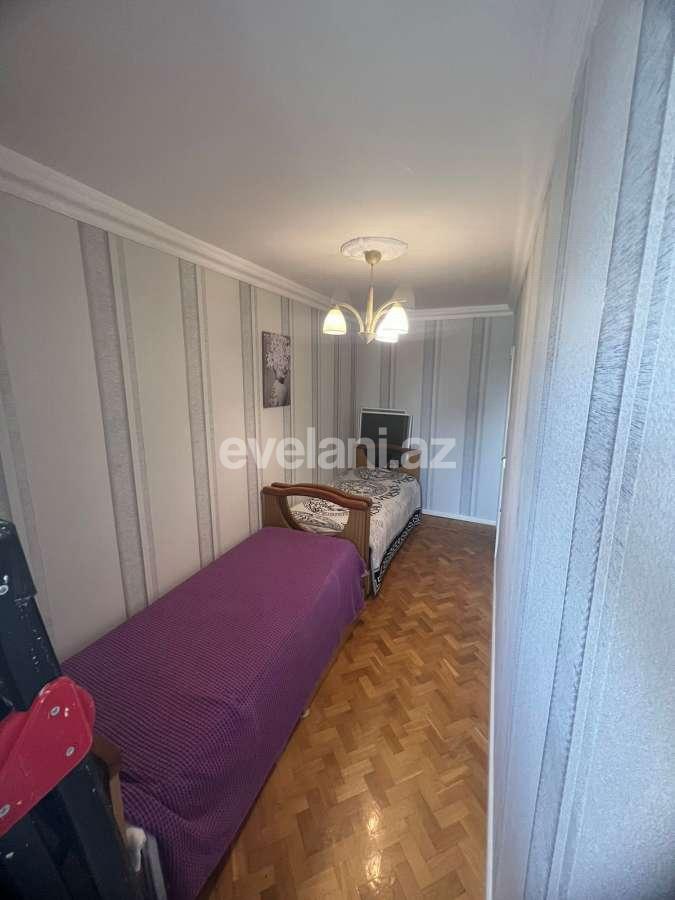 Satılır, köhnə tikili, 3 otaqlı, 70 m², Bakı, Nəsimi r, Memar Əcəmi m.