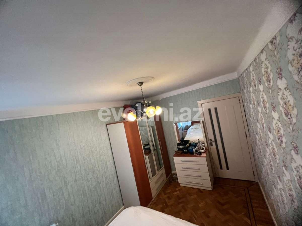 Satılır, köhnə tikili, 3 otaqlı, 70 m², Bakı, Nəsimi r, Memar Əcəmi m.