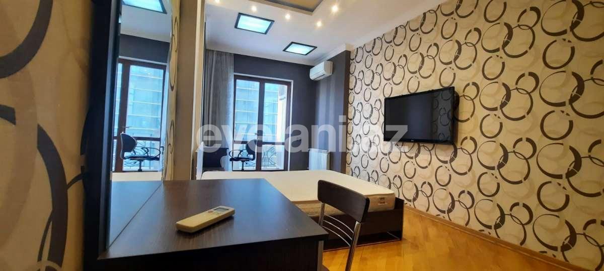 Kirayə verilir, yeni tikili, 4 otaqlı, 160 m², Bakı, Səbail r, Sahil m.