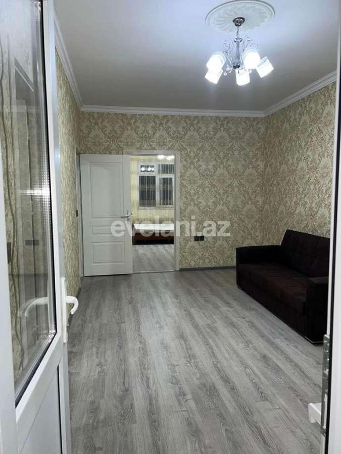 Satılır, köhnə tikili, 2 otaqlı, 50 m², Bakı, Binəqədi r, 9-cu mikrorayon q, Memar Əcəmi m.