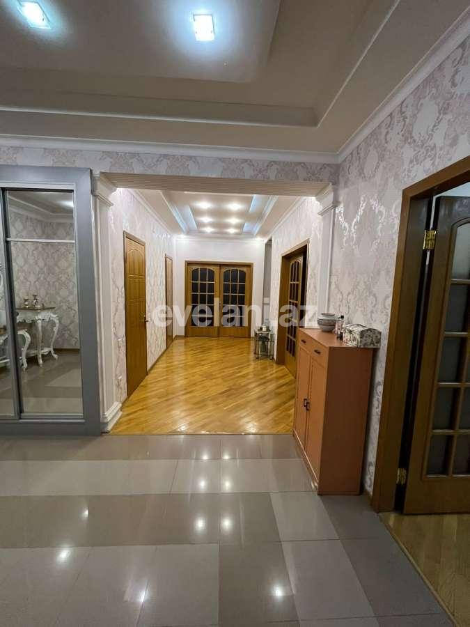 Продаётся, вторичка, 4-комнаты, 204.99 m², Баку, Наримановский r, Гянджлик m.