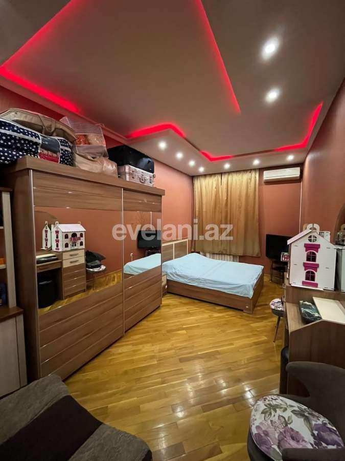 Продаётся, вторичка, 4-комнаты, 204.99 m², Баку, Наримановский r, Гянджлик m.