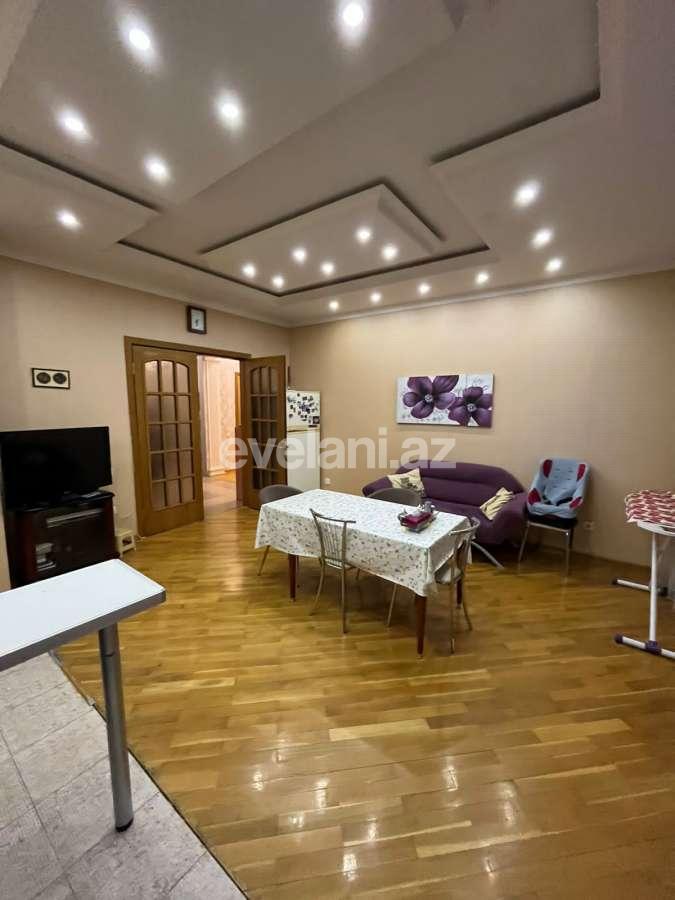 Продаётся, вторичка, 4-комнаты, 204.99 m², Баку, Наримановский r, Гянджлик m.