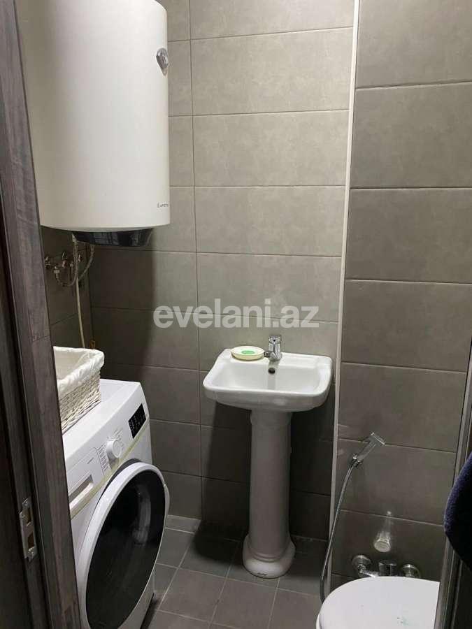 Satılır, köhnə tikili, 4 otaqlı, 100 m², Bakı, Binəqədi r, Azadlıq prospekti m.