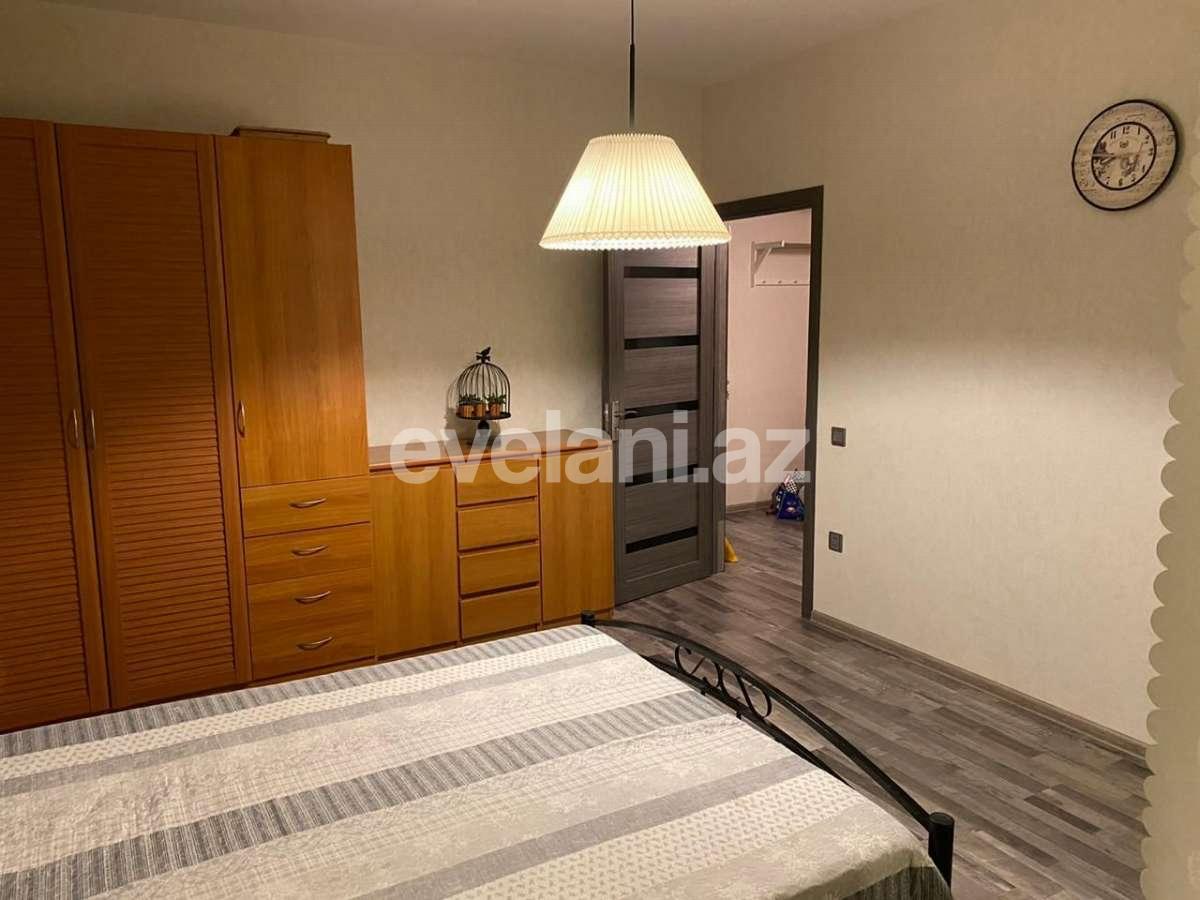 Satılır, köhnə tikili, 4 otaqlı, 100 m², Bakı, Binəqədi r, Azadlıq prospekti m.