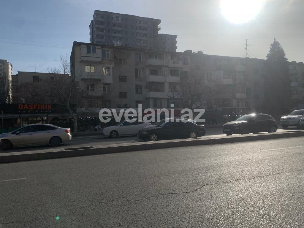 Продаётся, вторичка, 2-комнаты, 50 m², Баку, Ясамальский r, Иншаатчылар m.