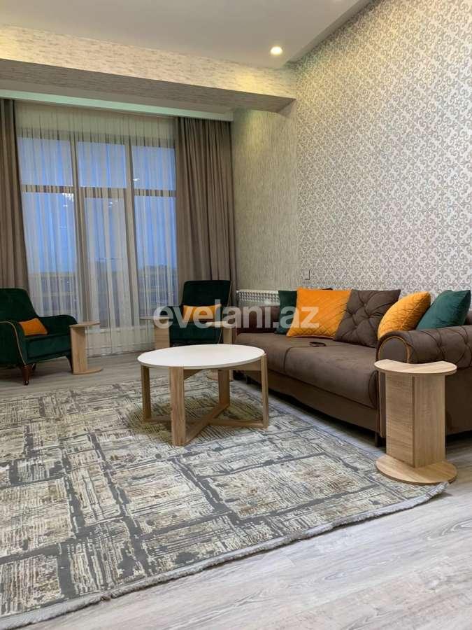 Kirayə verilir, yeni tikili, 2 otaqlı, 70 m², Bakı, Xətai r.