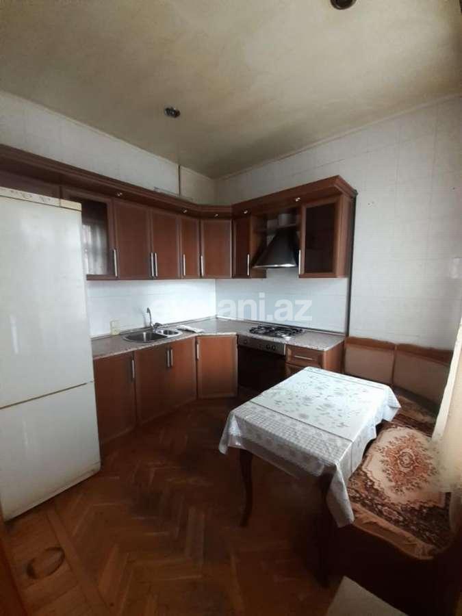 Rent, old building, 2 room, 55 m², Baku, Nasimi r, Nizami m.